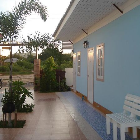 Baan Lom Talay Hotel Hua Hin Exterior foto